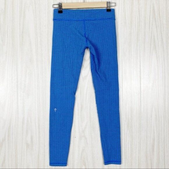 Ivivva | Blue / Grey Pattern Legging Size 12 - Picture 2 of 5